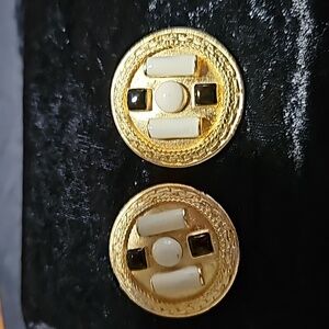 Estate vintage earrings. Clip-on